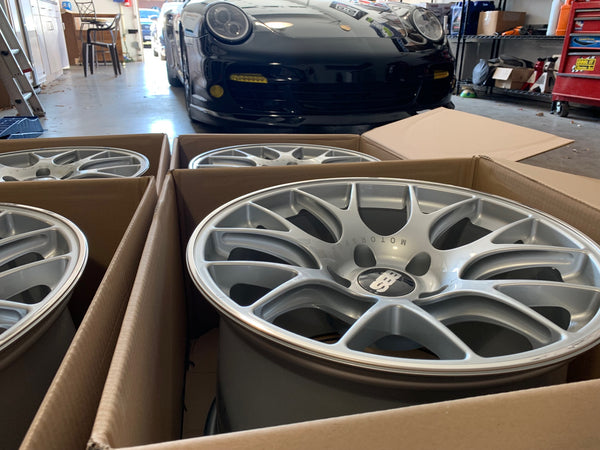 BBS Brilliant Silver CH-R 19x8.5 5x130 ET51 / 19x12 5x130 ET45 Set for Porsche