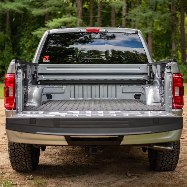 BuiltRight Industries 2015+ Ford F150/Raptor 5.5ft Bed - Bulkhead Rail System