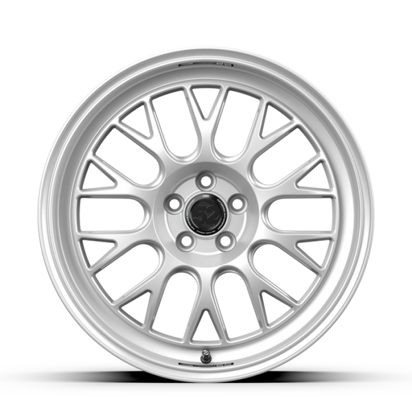 fifteen52 Holeshot RSR 18x9 5x100 42mm ET 73.1mm Center Bore Radiant Silver