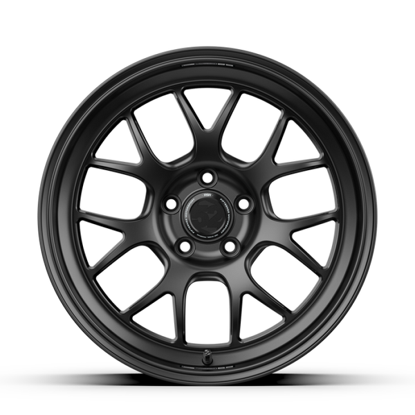 fifteen52 Apex RSR 18x9.5 5x114.3 38mm ET 73.1mm Center Bore Frosted Graphite