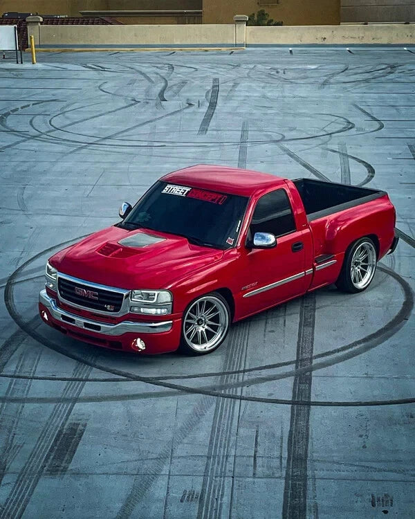 Cosmis Racing XT-206R Silver w/ Machined Face + Lip Wheel 22x10 +0mm 6×139.7 - Complete Set